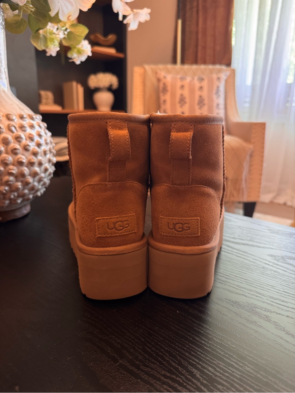UGG Chestnut Suede Shearling Platform Ankle Boots Women’s size 7 - Picture 3 of 7